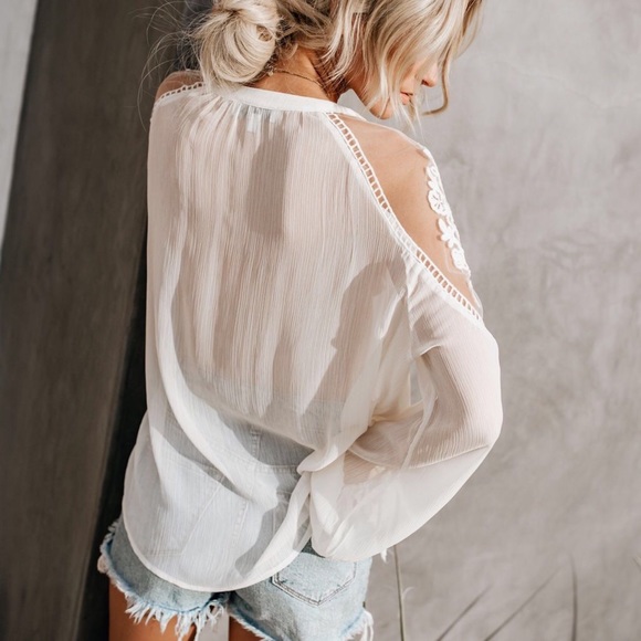 Lacey Necessity Top - Picture 5 of 8